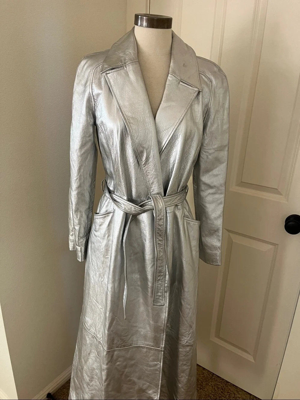 Michael Kors Silver Metallic Leather trench coat.  Size 8